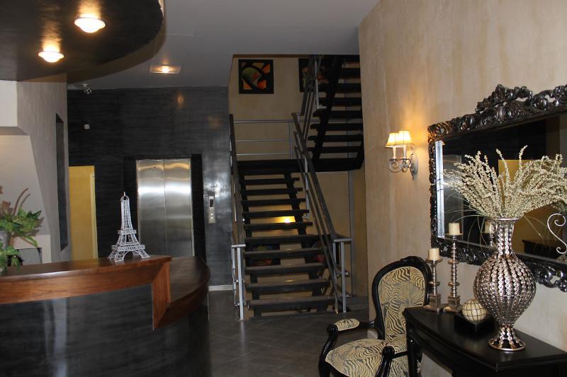 Victoria'S Park Hotel Армения Экстерьер фото